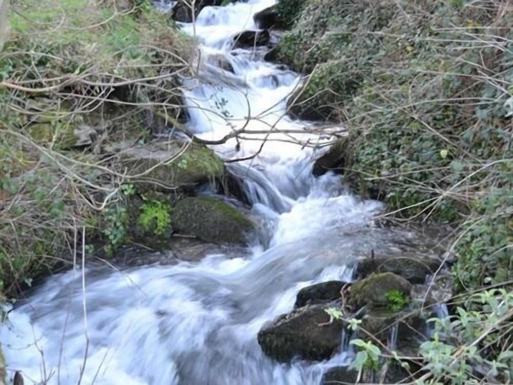 Lynton Vacations - The Sandrock - Property Image 4