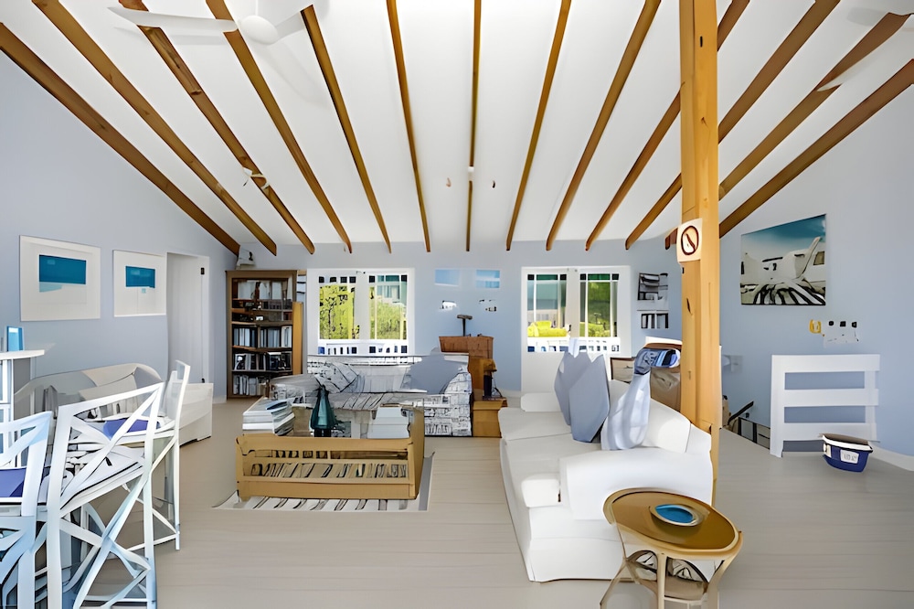Cape Rose Cottage