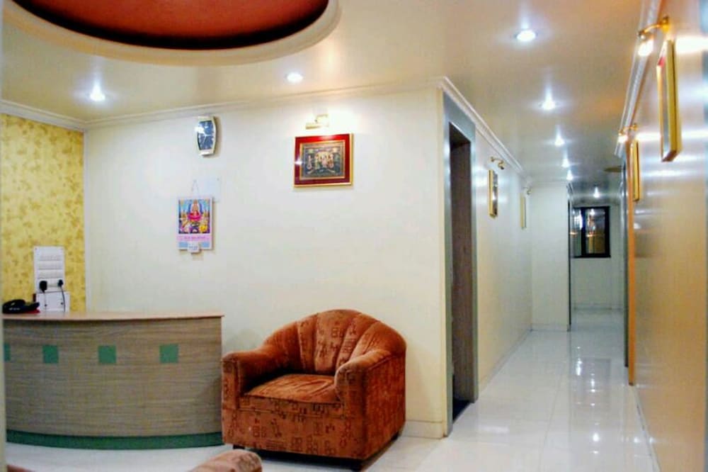 Hotel Nanashree Grand