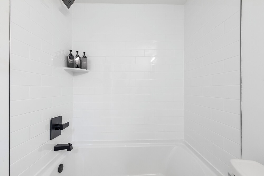 The Gallery Unit 301