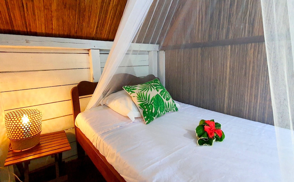 Ravoraha Ecolodge