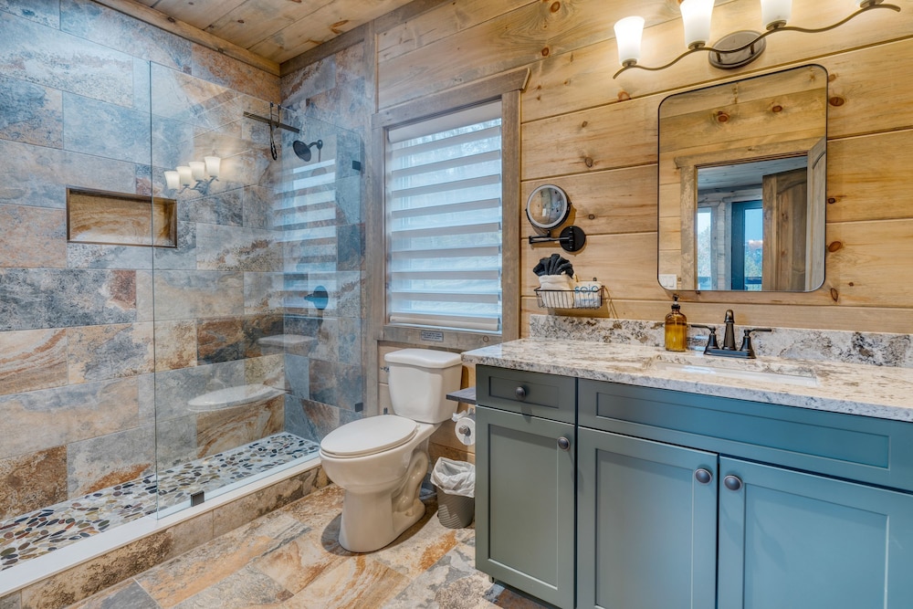 Rambling Ridge Lodge Endless Amenities Fun Indoor Pool Hot Tub A Arcade Game Room