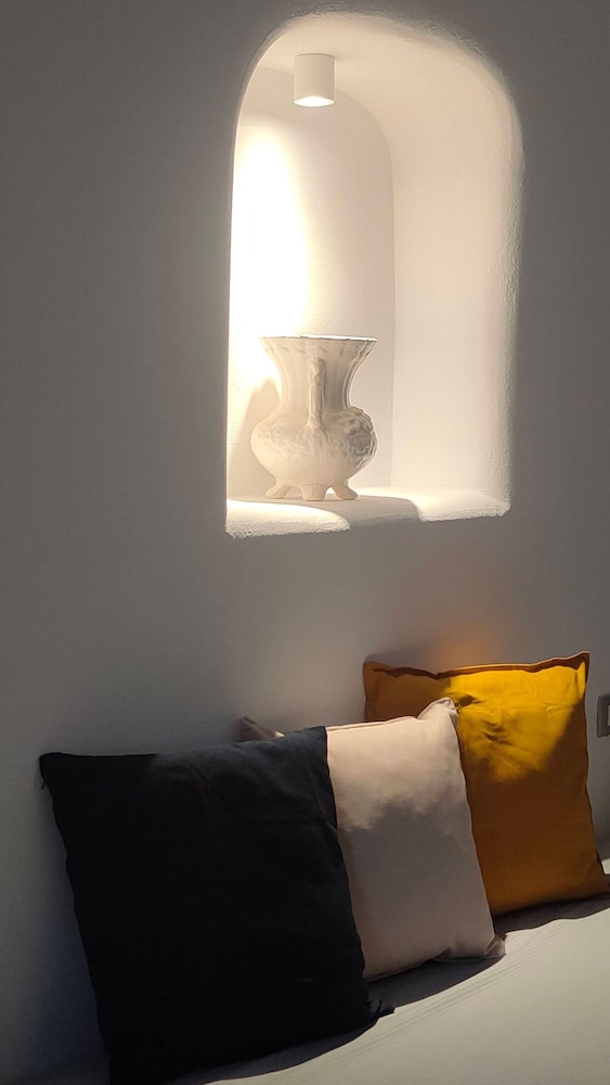 Dreamer s Secret Villa II