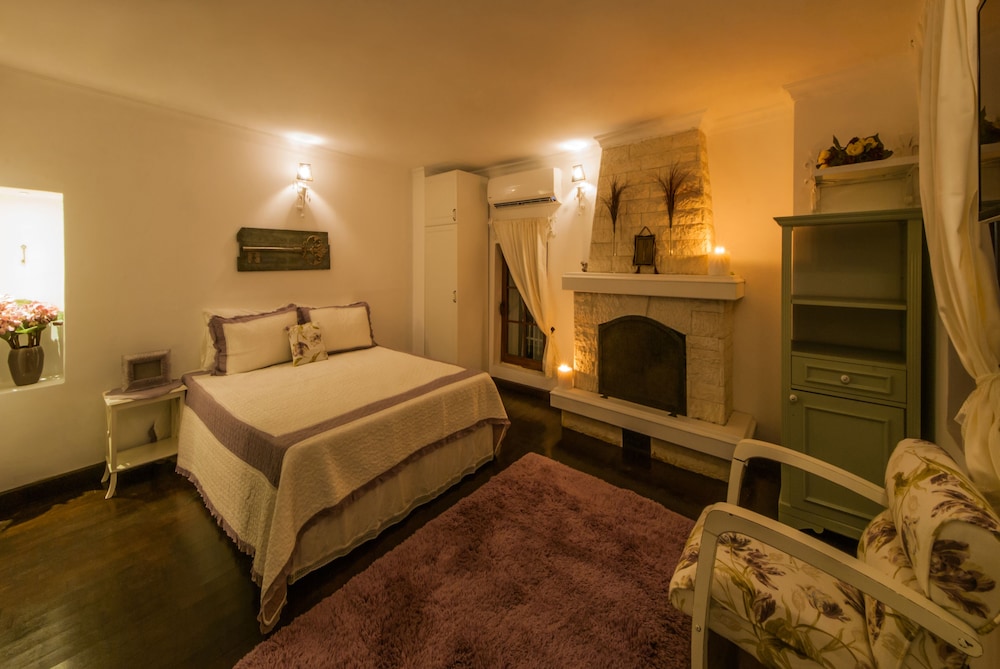 8 Oda Boutique Homes