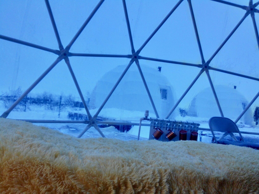 Aurora Village Murmansk