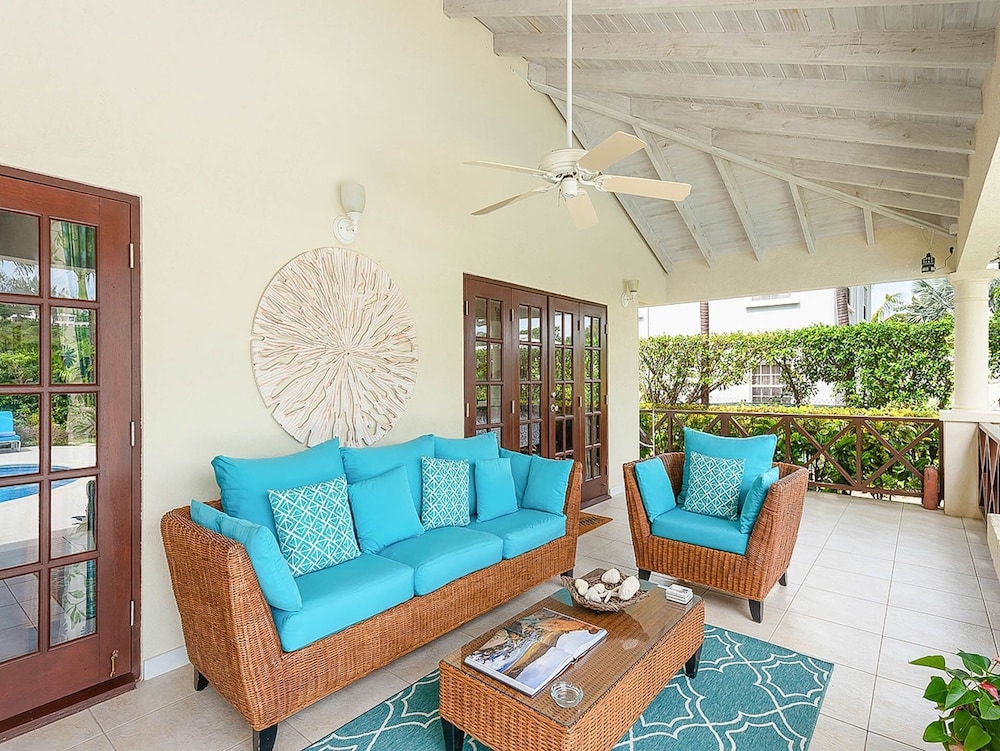 Gibbs Glade Villa 4 Bedroom Home by Bluescape