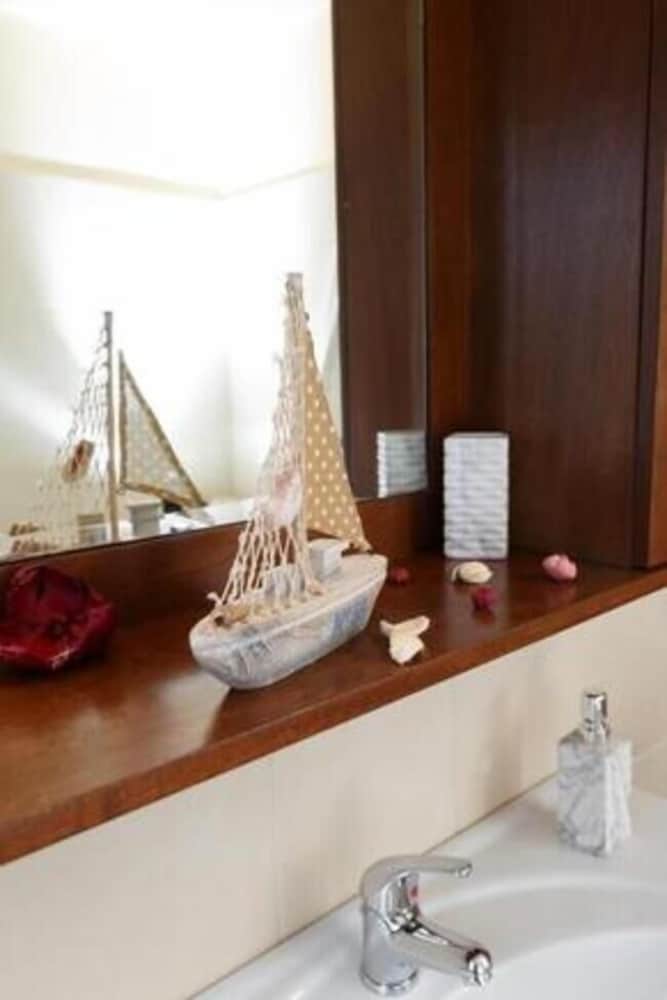 Glyfada Villas 3