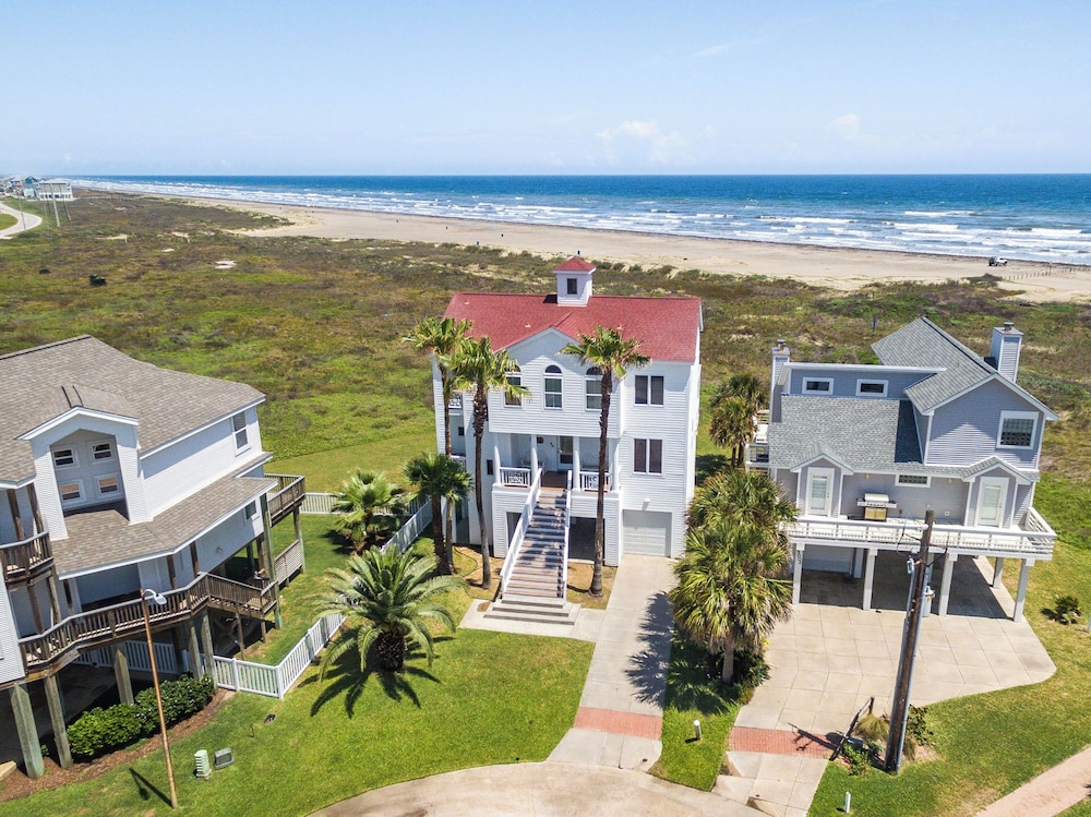Breakers Pointe by Ryson Vacation Rentals