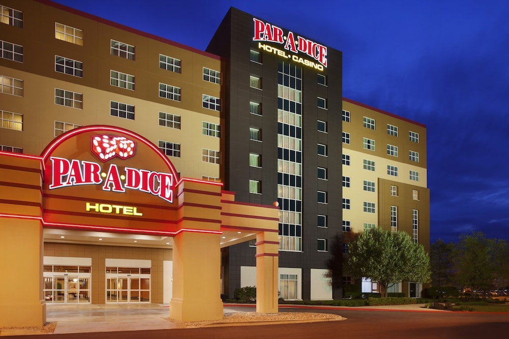 Peoria Vacations - Par-A-Dice Hotel and Casino - Property Image 1