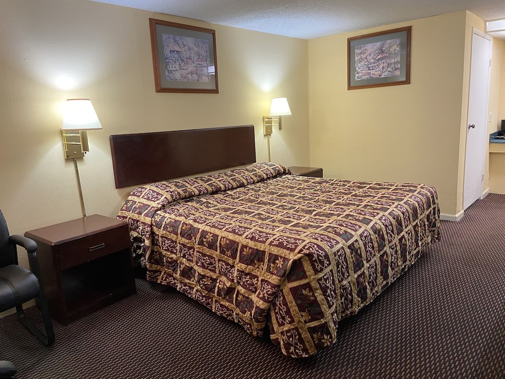 Corbin Vacations - Corbin Inn - Property Image 13