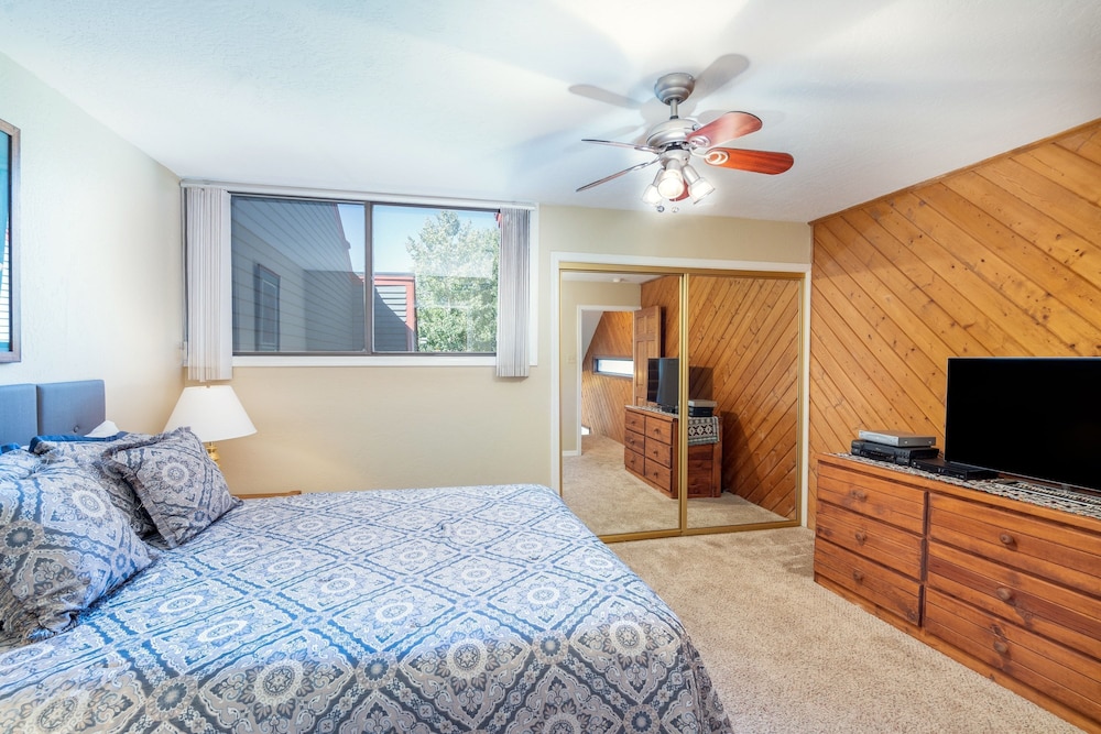 Telluride Lodge 405 by Avantstay Close to Slopes Town