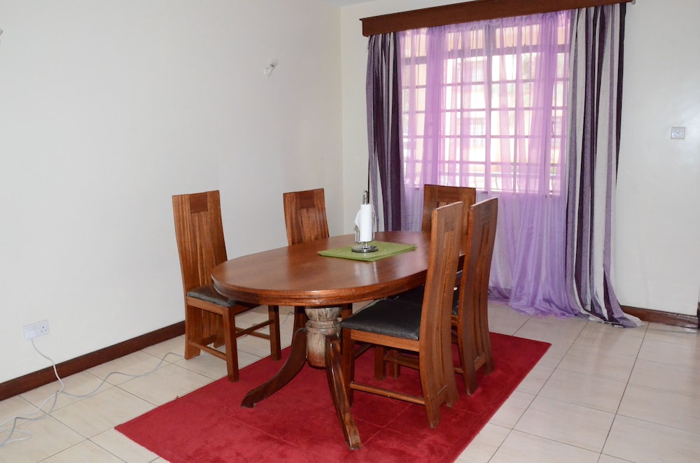 Thomson Court