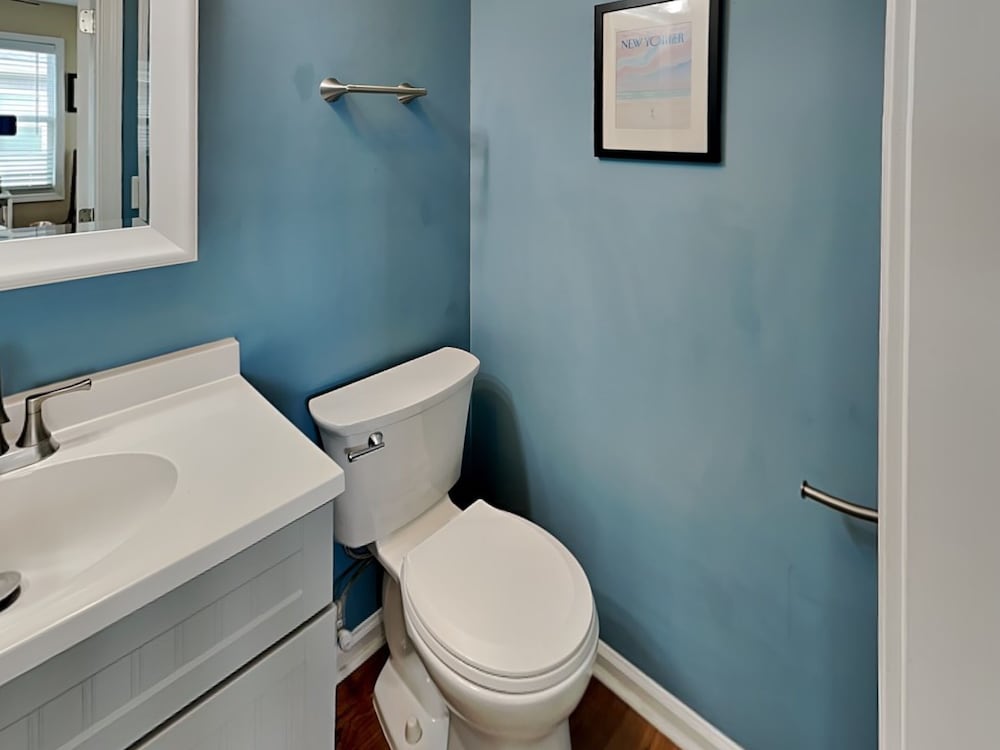 Pelican Nest by Topsail Realty