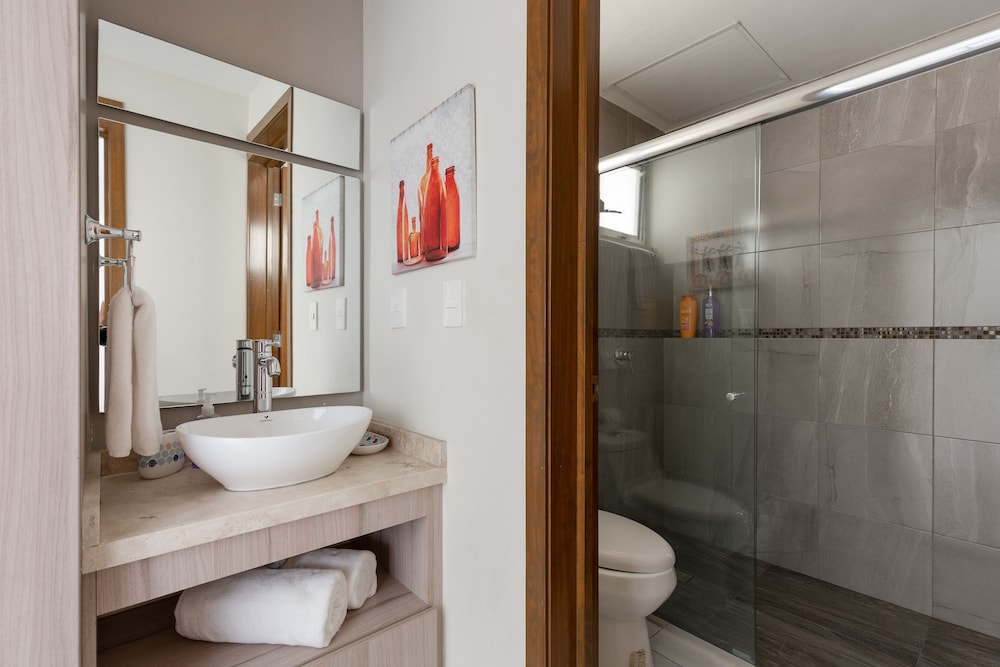 Luxury 2 Bedroom Apartments