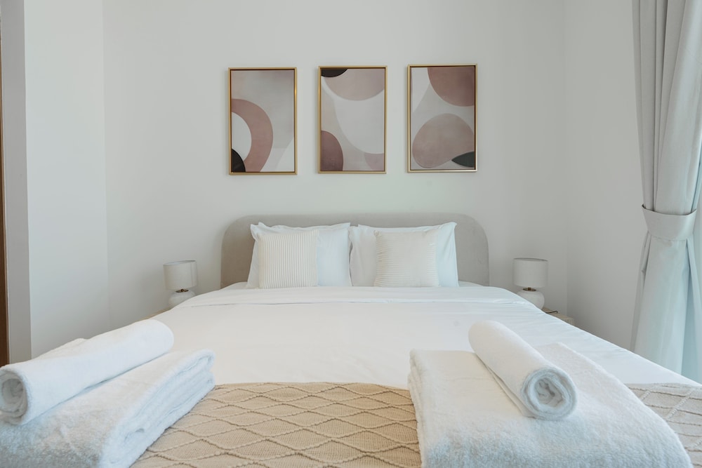 Binghatti Onyx Residences- JVC