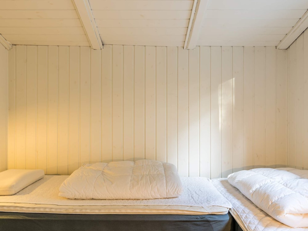 6 Person Holiday Home in Blavand