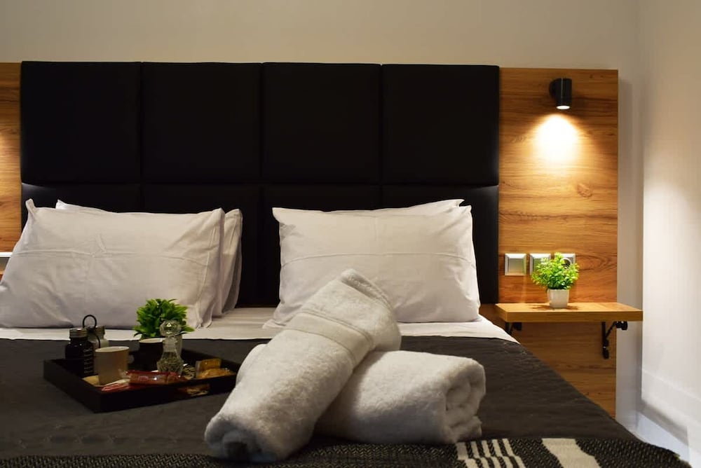 Lavish Living Suite Heraklion Crete