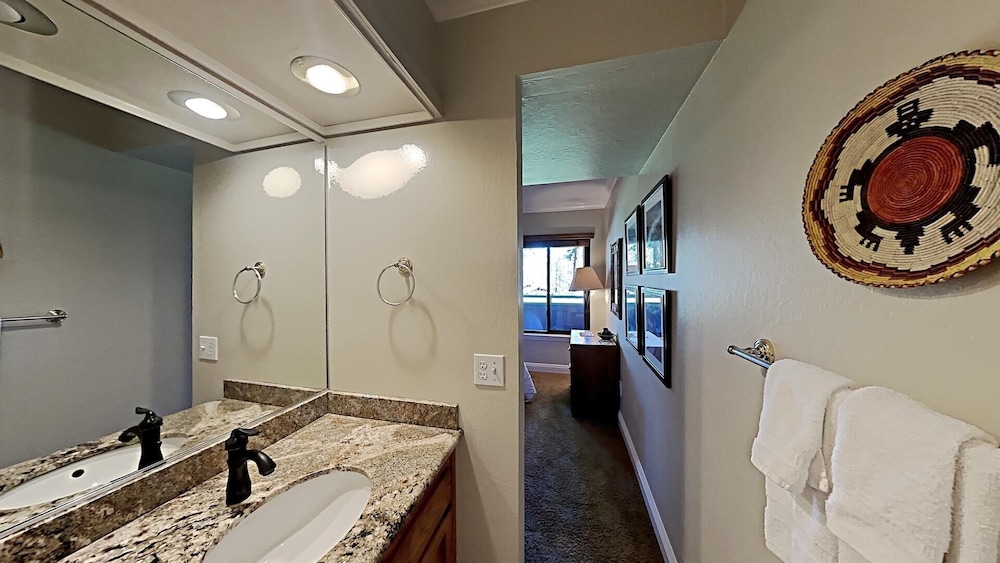 2 Bedroom Condo Just Steps Away From Summer Recreational Activities by RedAwning view 4