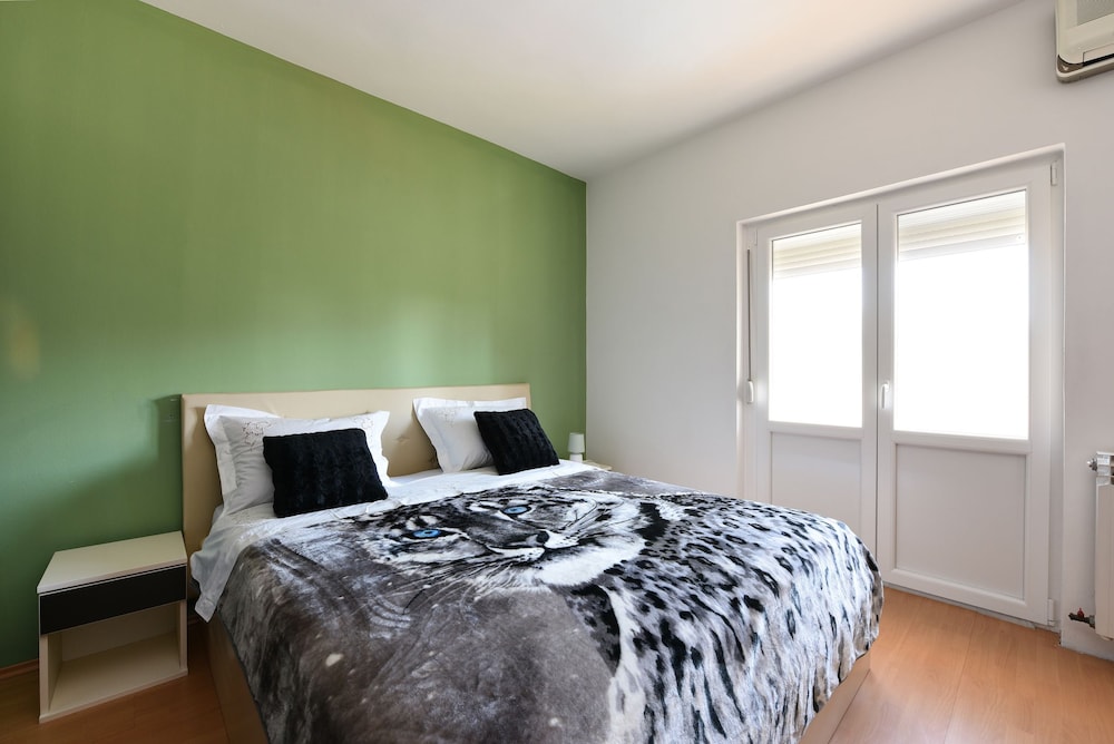 Holiday Apartments Yes Peace view 5