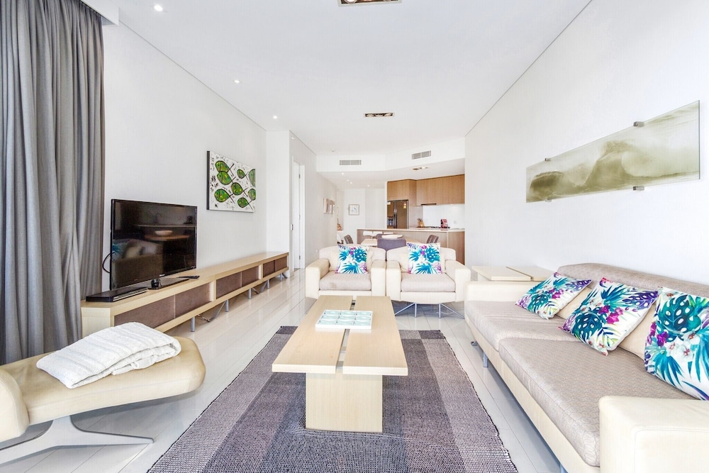 Luxury Apartments on Bells Boulevard