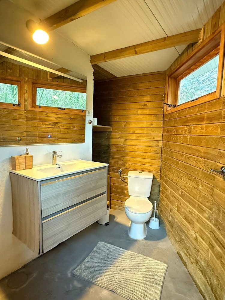 4BR Heaven Close to Nature and Ocean in Quiet Setting
