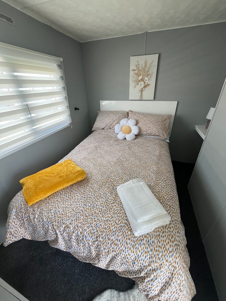 Seaside Caravan Retreat in Prestatyn