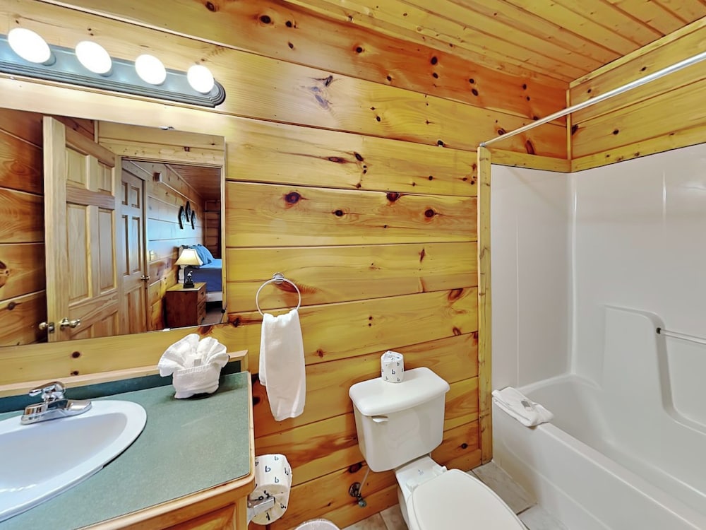 The Overlook by Jackson Mountain Rentals