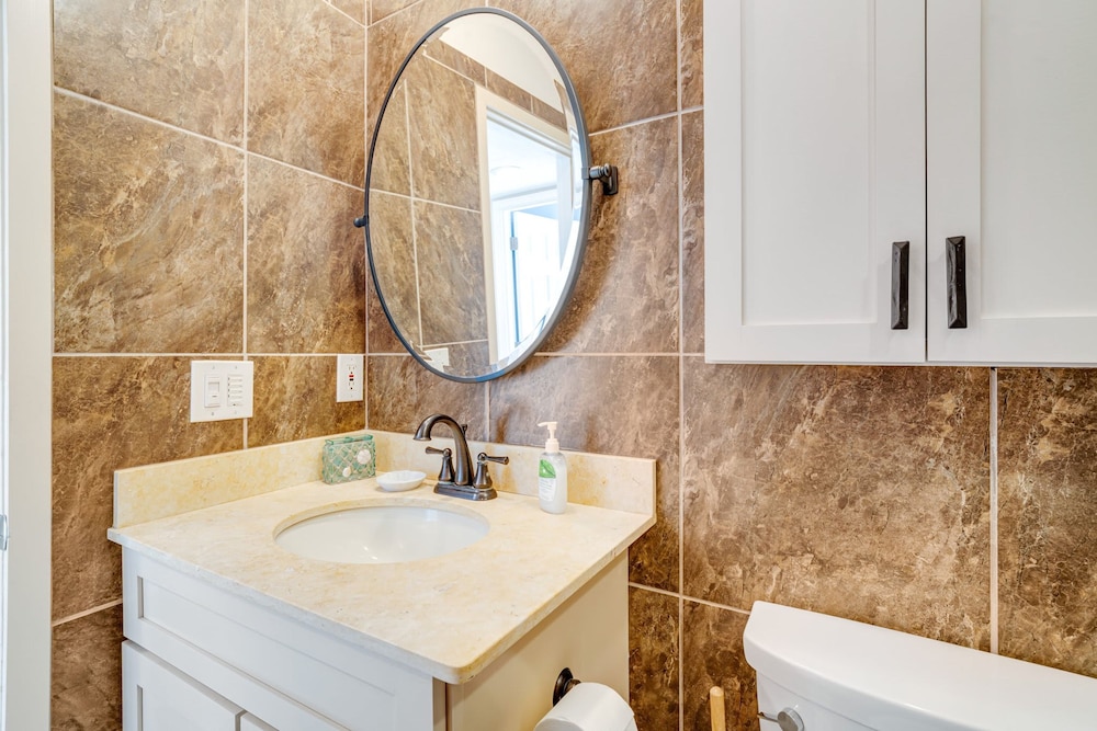 Upgraded Lake House Condo 1min To Siesta Key Beach