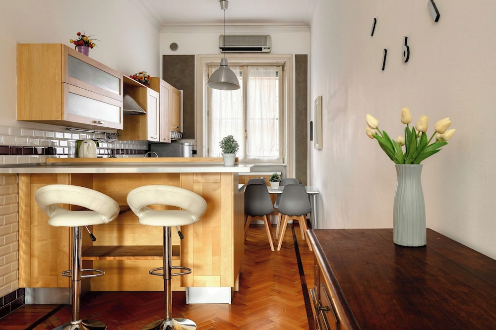 JOIVY Bright 1BR flat near Mudec Museum