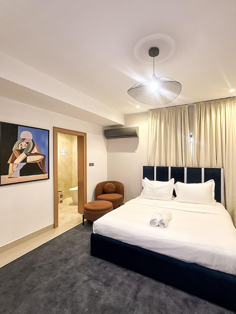 George Residence SDA Court Ikoyi