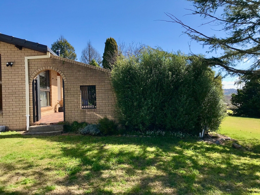 Spacious Family Retreat on the Edge of Tenterfield