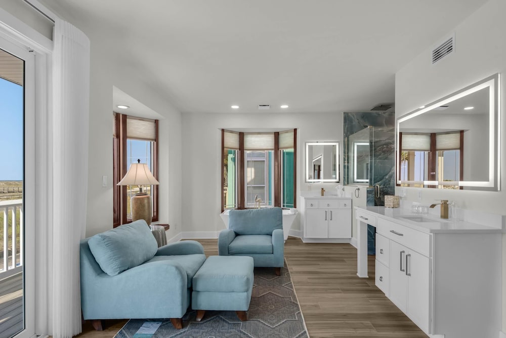 The Gulfview Grandeur
