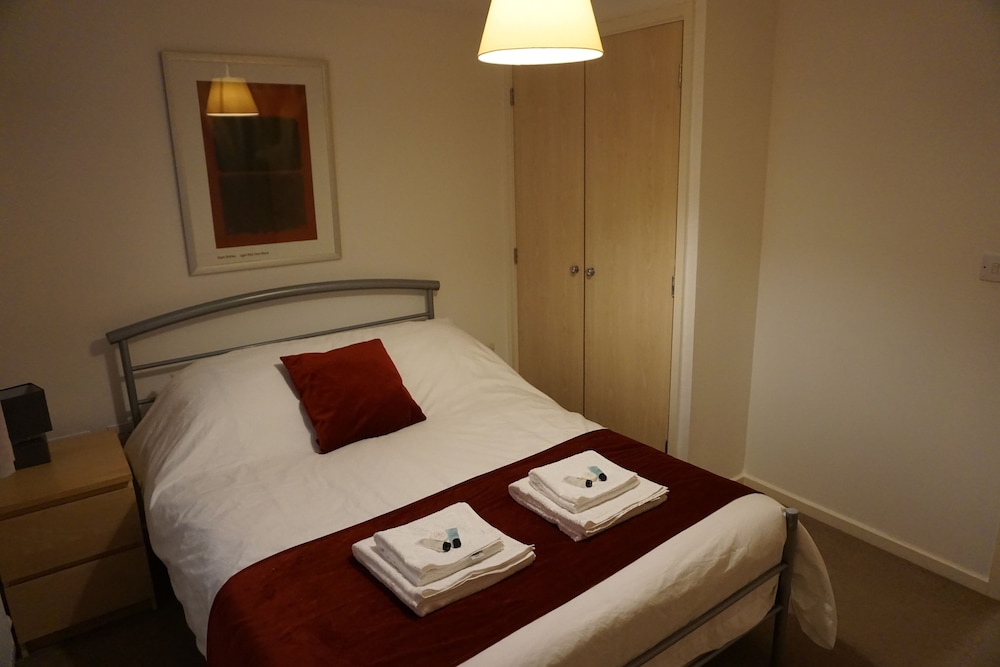Brook Apartment