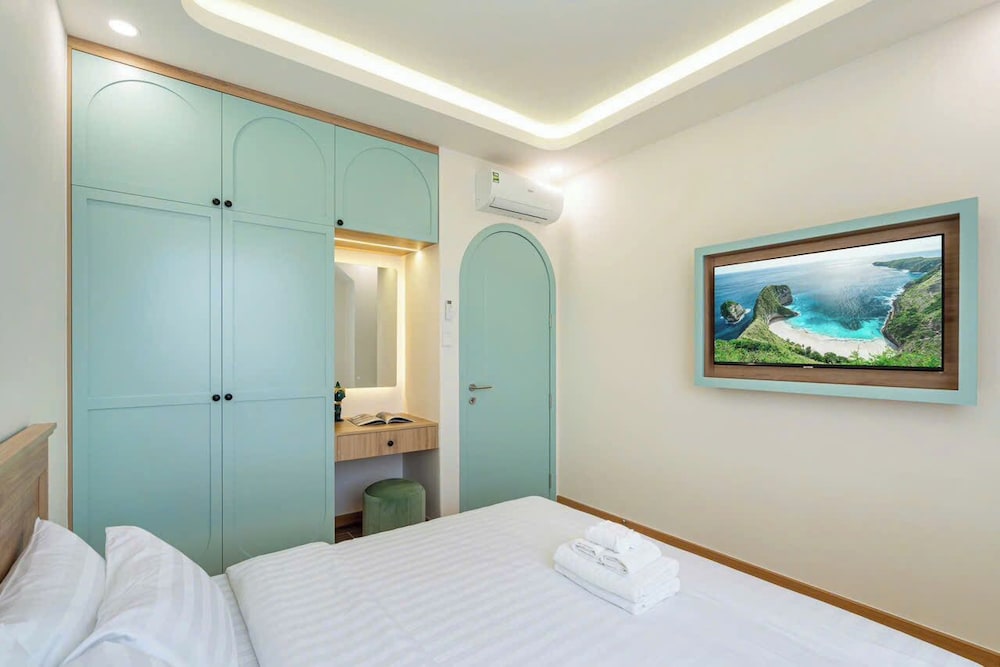 SURI VILLA