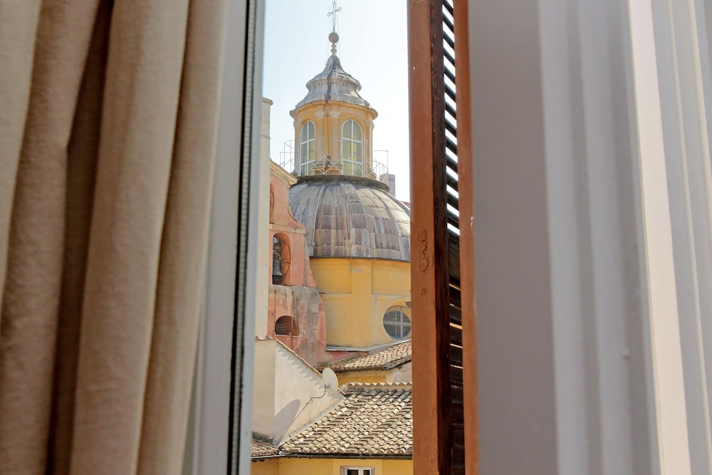 4bnb - Navona Rooftop