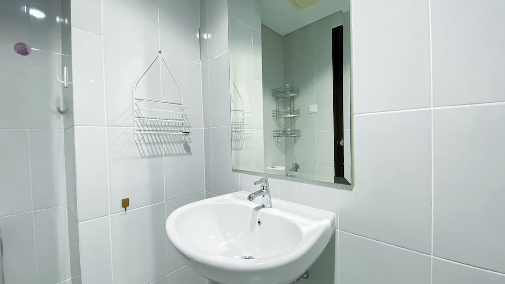 Cozy Studio Apartment at Casa De Parco near ICE BSD