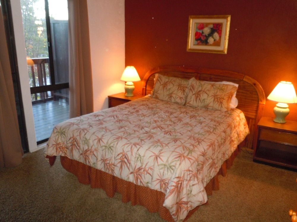 Snow Summit Townhouse Rentals & Sales