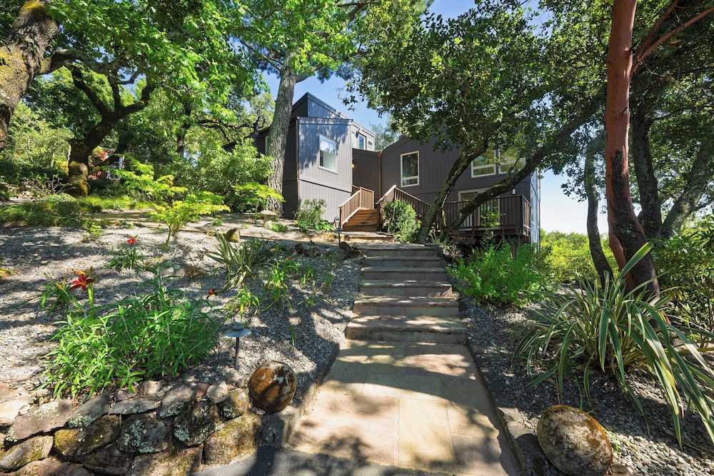 Sonoma Skyhouse by Avantstay Pool, Sauna, Hot Tub & Stunning Valley Views