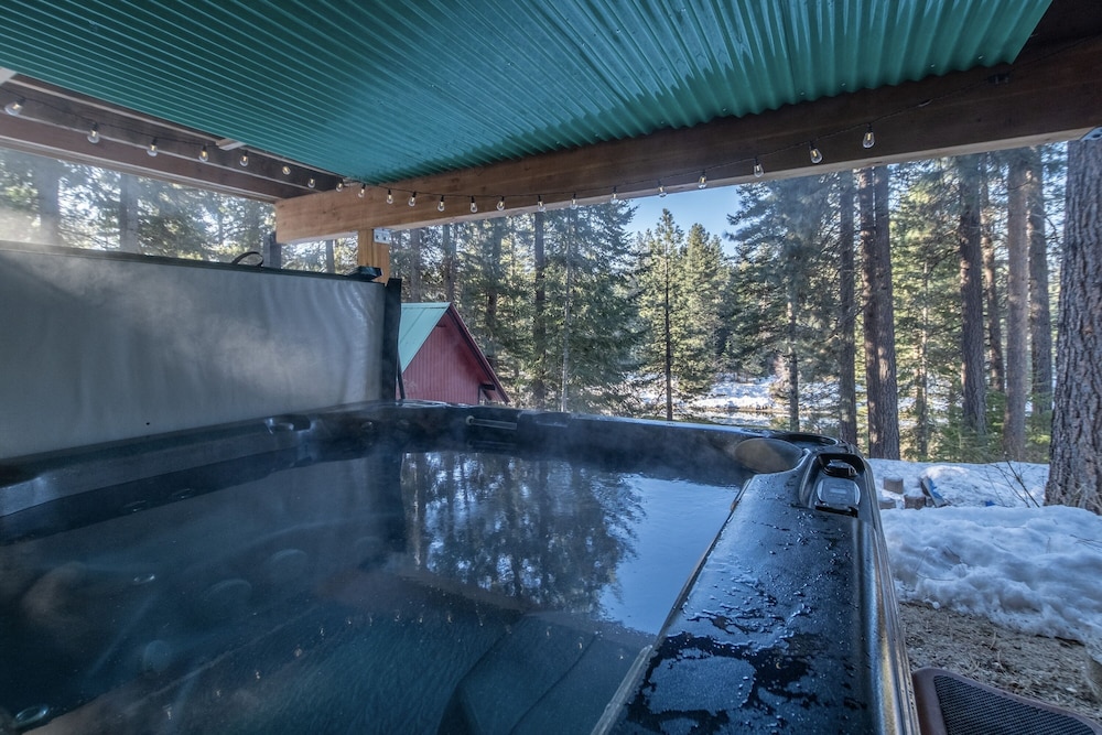 Riverhouse 3 Bedroom Home