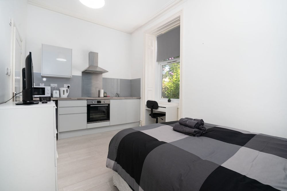 Cosy Fully Equipped Studio 3 Close to University