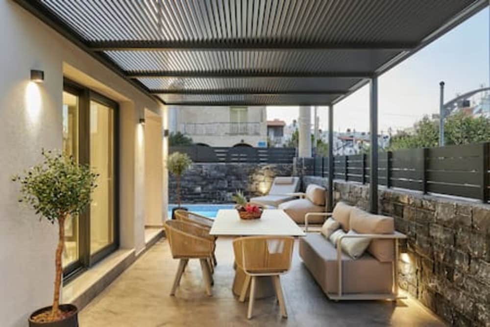Grey Stones Villa by Estia