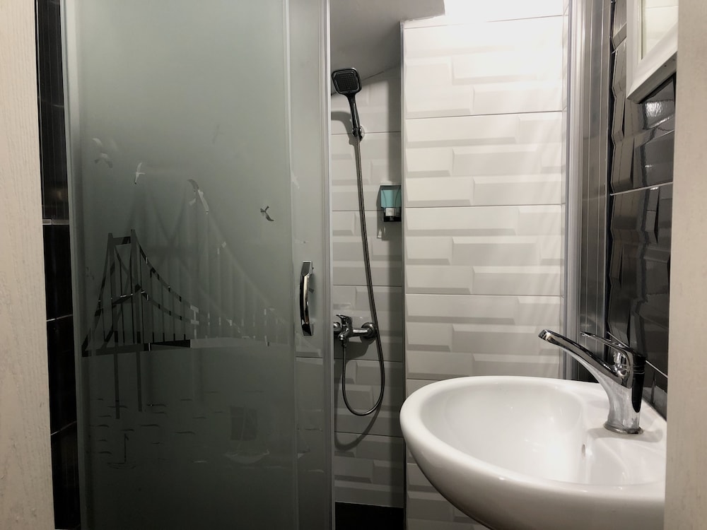 Centre Suites Taksim - Image 9