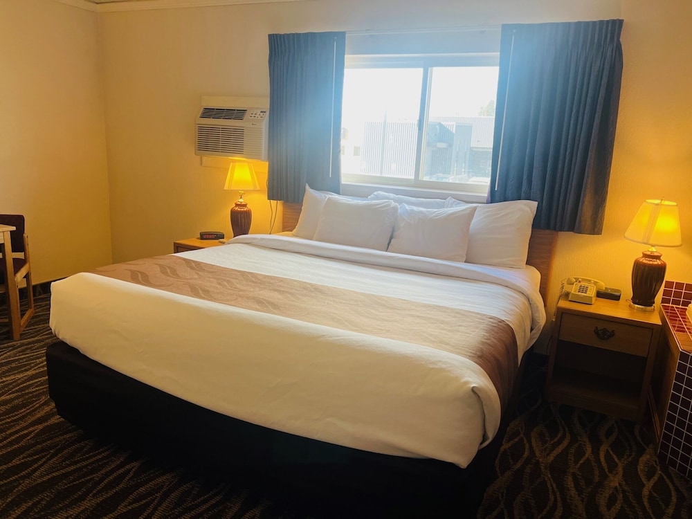 Sandpoint Vacations - Dynamic by Hotel Inn - Property Image 5