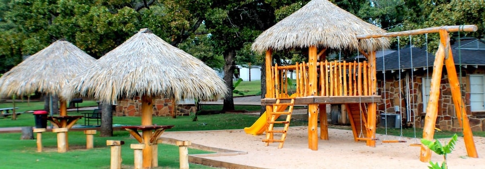 Lake Texoma Lodge and Resort