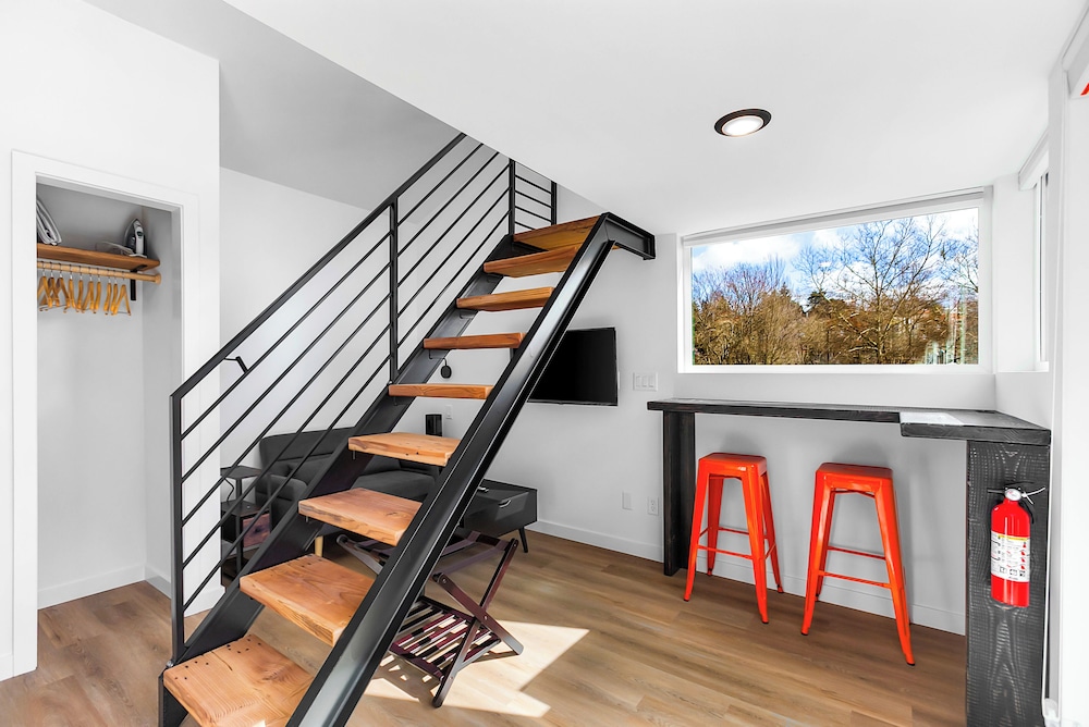 Sleek & Stylish Urban Loft