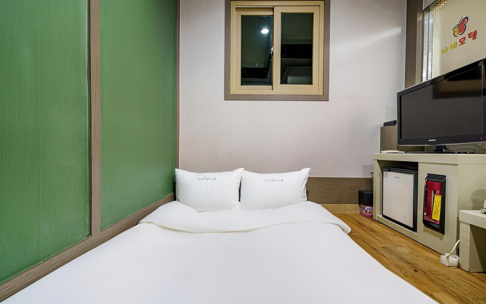Jinju Nabi Self Check-in Motel view 2