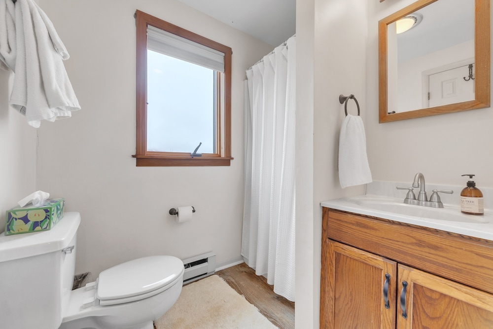 Moxham 58h - Adirondack Retreat Mountain Views 3 Bedroom Townhouse by The Summit at Gore Mountain