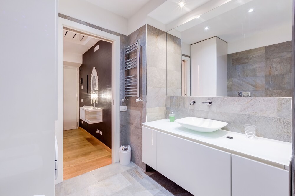 Rental in Rome Prati Suite