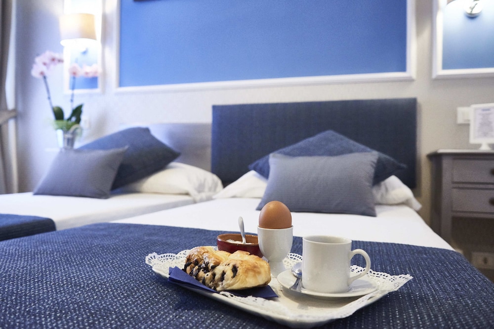 Domus Cavour Guest house