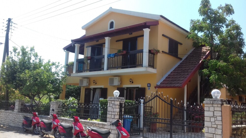 Corfu Dream Fani